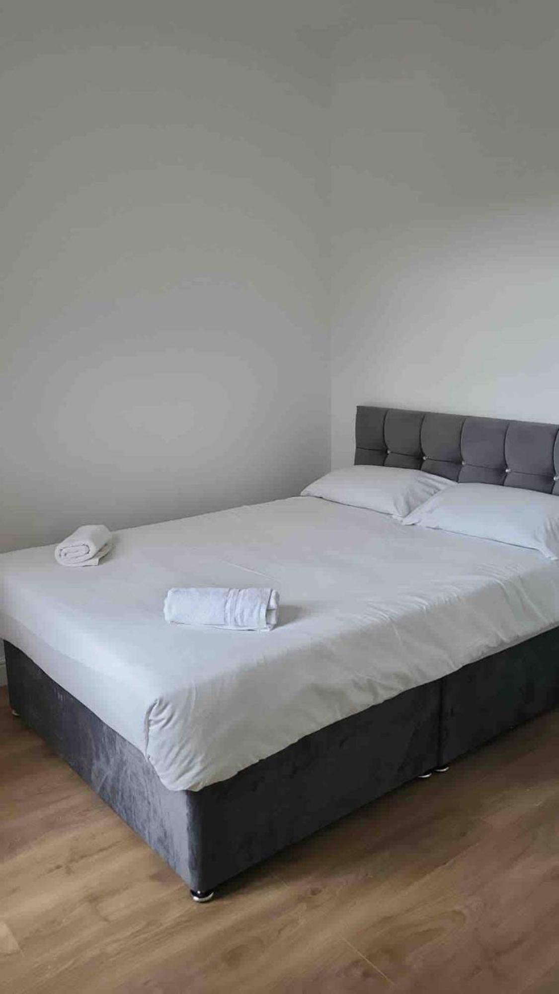 Catherine 5 Bedroom House Crewe Buitenkant foto